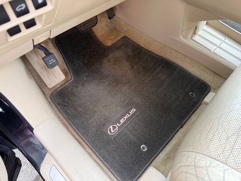 Used 2011 Lexus RX 450h AWD w/ Premium Pkg image 21