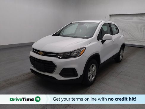 Used 2017 Chevrolet Trax LS AWD/4WD image 1