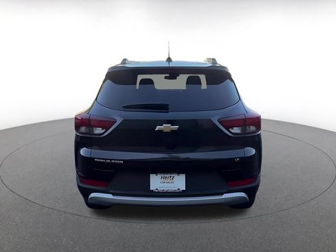 Used 2025 Chevrolet TrailBlazer LT FWD image 12