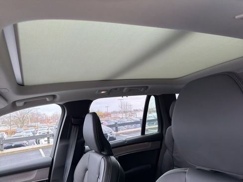 New 2026 Volvo XC90 B6 Ultra image 13