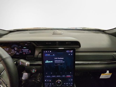 Certified 2026 GMC Terrain AT4 w/ Convenience Package III AWD/4WD image 23