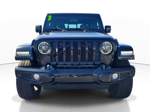 Used 2023 Jeep Gladiator Overland image 2