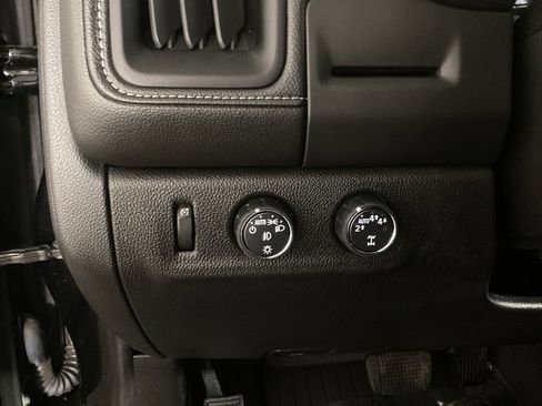 Used 2019 GMC Canyon SLT w/ Driver Alert Package image 21