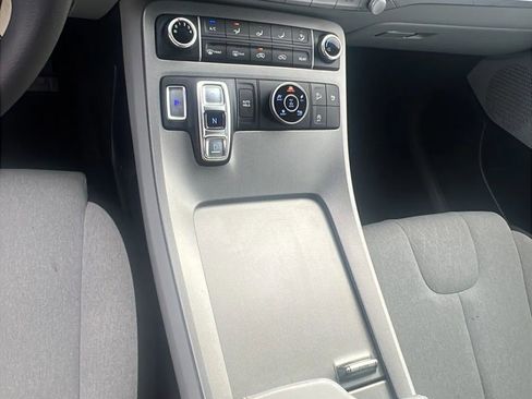 Used 2022 Hyundai Palisade SE image 26