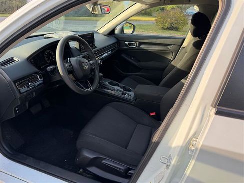Used 2022 Honda Civic LX image 10
