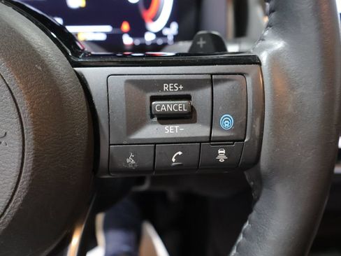 Used 2023 Nissan Rogue Platinum w/ Platinum Premium Package AWD/4WD image 41