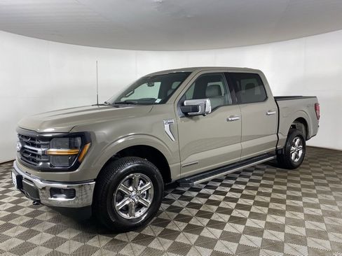 Used 2025 Ford F150 XLT w/ Equipment Group 302A MID image 5