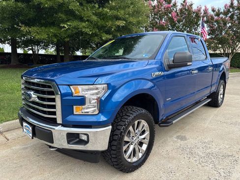 Used 2017 Ford F150 XLT w/ Equipment Group 302A Luxury AWD/4WD image 4