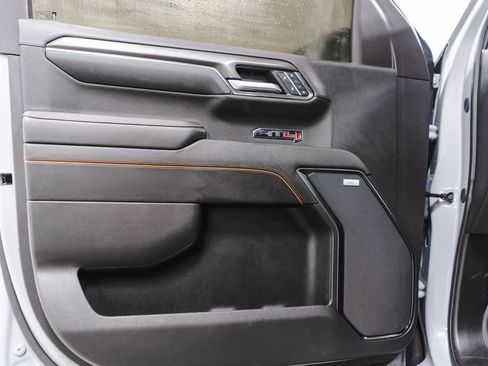 Used 2024 GMC Sierra 1500 AT4 w/ Technology Package image 23