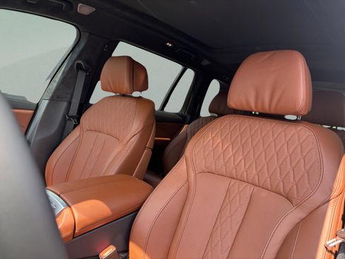 Used 2026 BMW ALPINA XB7 image 19