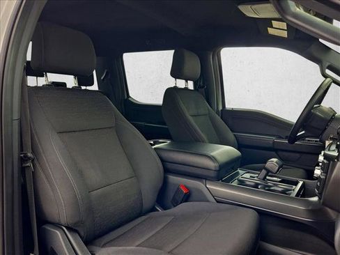 Used 2024 Ford F150 XLT w/ XLT Black Appearance Package image 19