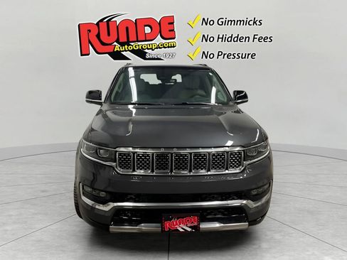 Used 2023 Jeep Grand Wagoneer 4WD image 7