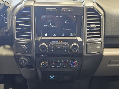 Used 2017 Ford F150 XLT w/ Equipment Group 302A Luxury image 19