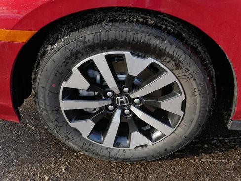 Certified 2026 Honda Odyssey EX-L image 15