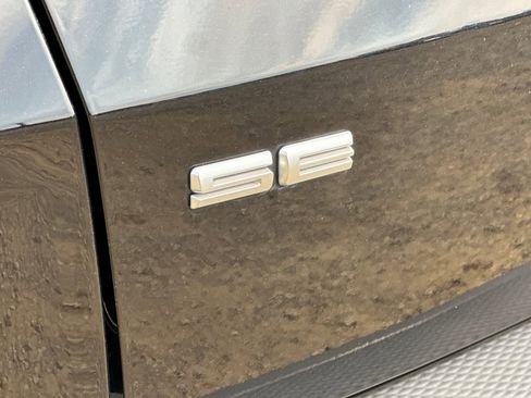 Used 2022 Ford Escape SE image 23