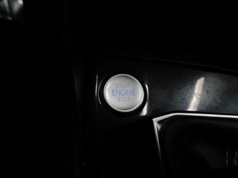 Used 2024 Volkswagen Tiguan S image 35