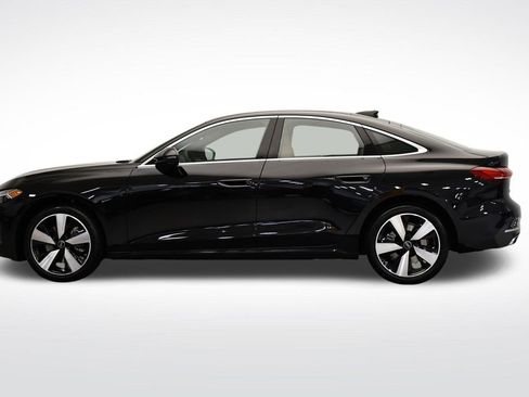 Used 2025 Audi A5 2.0T Premium Plus w/ Premium Plus AWD/4WD image 2