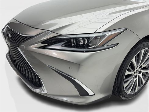 Used 2021 Lexus ES 350 w/ Premium Package image 5