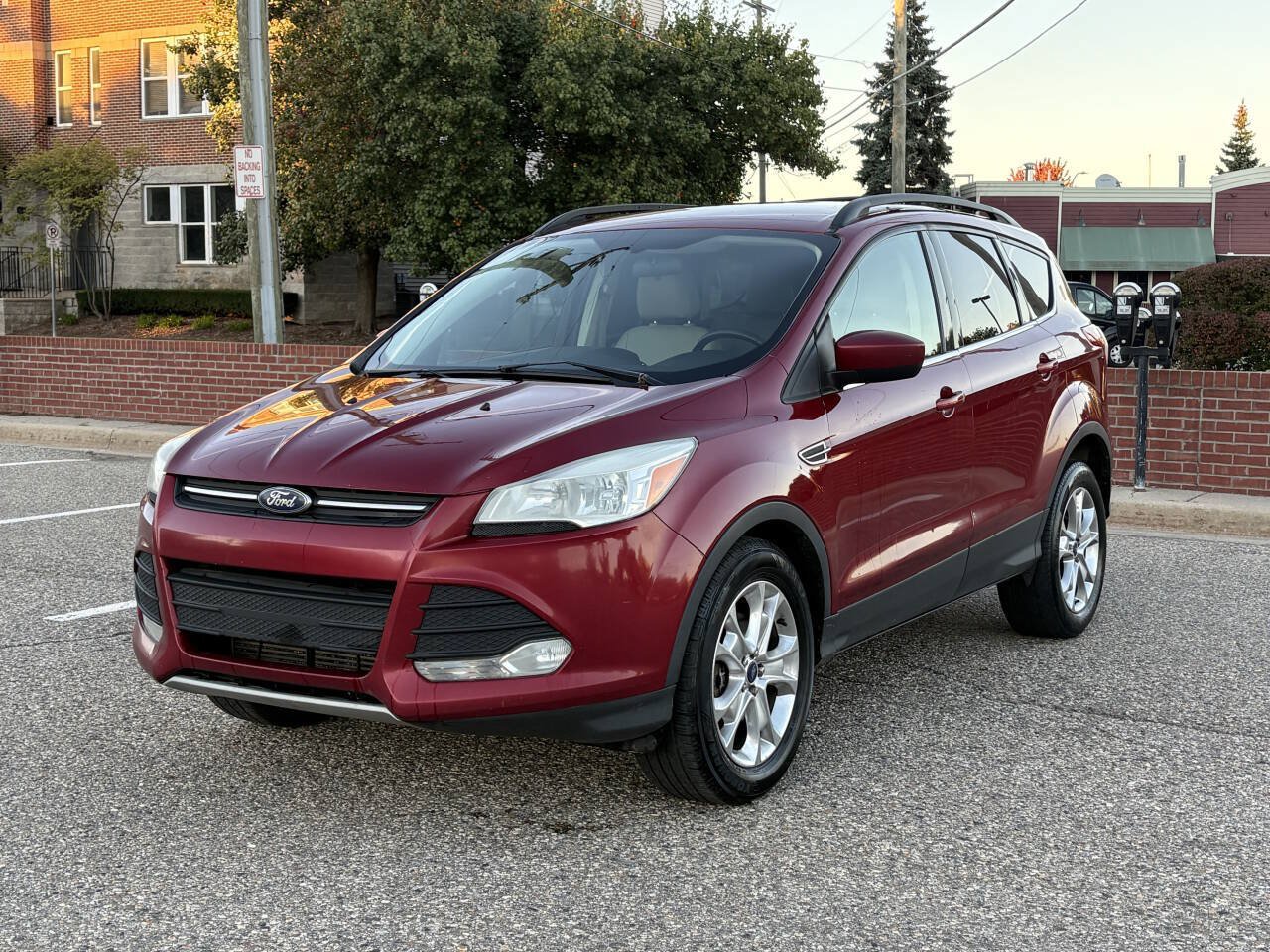 Used 2013 Ford Escape SE AWD/4WD image 2