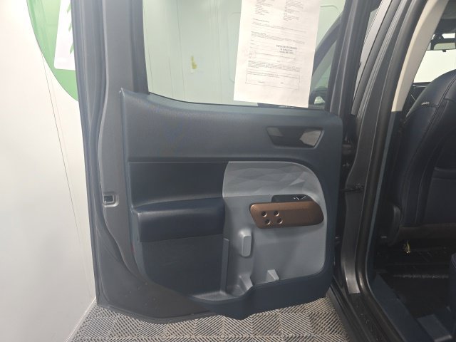Used 2023 Ford Maverick Lariat FWD image 18