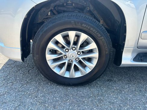 Used 2019 Lexus GX 460 Premium AWD/4WD image 10