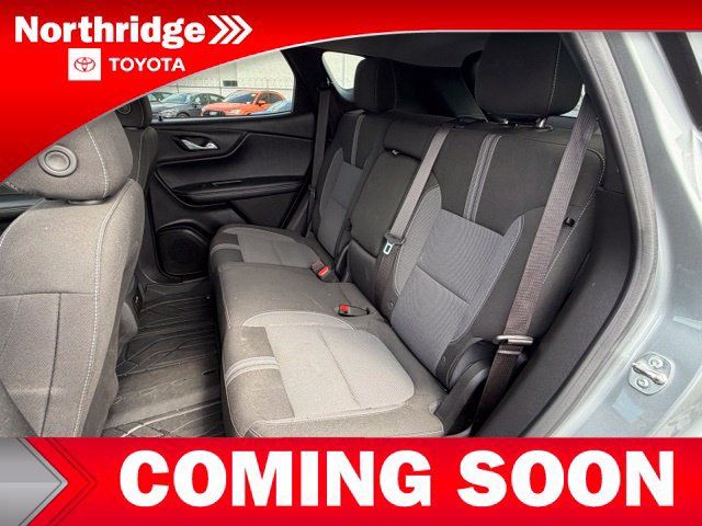 Used 2024 Chevrolet Blazer LT w/ Midnight/Sport Edition FWD image 7