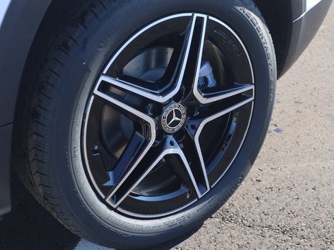 New 2026 Mercedes-Benz GLB 250 4MATIC image 50