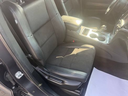 Used 2018 Jeep Grand Cherokee Altitude AWD/4WD image 55
