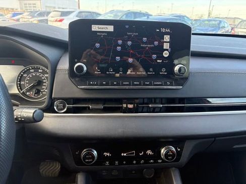 Used 2022 Mitsubishi Outlander SE image 17