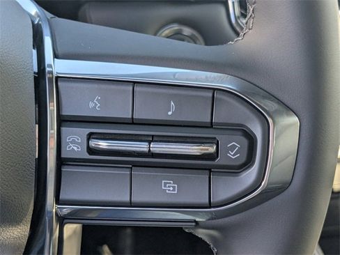 New 2026 GMC Canyon Elevation w/ Convenience Package image 26