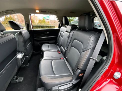 Used 2022 Nissan Pathfinder SL w/ Lighting Package (N92) image 18