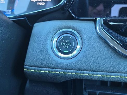 Used 2023 Chevrolet Colorado ZR2 w/ ZR2 Convenience Package III image 26