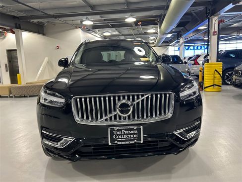Certified 2024 Volvo XC90 B6 Plus w/ Protection Package Premier image 6