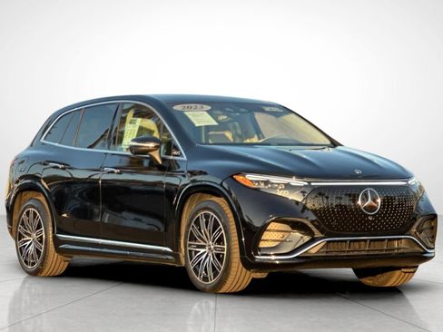 Certified 2023 Mercedes-Benz EQS 580 4MATIC SUV image 19