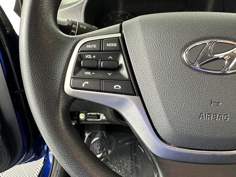 Used 2019 Hyundai Accent SE image 37