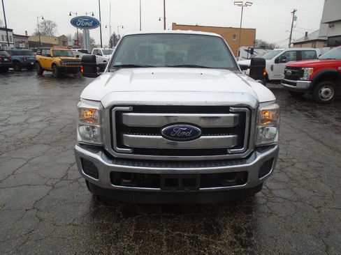 Used 2013 Ford F250 4x4 Crew Cab Super Duty image 2