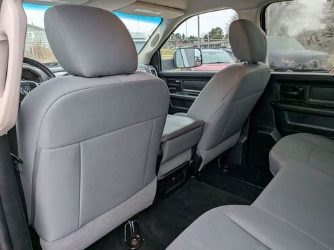 Used 2016 RAM 2500 ST w/ SXT Appearance Group image 24