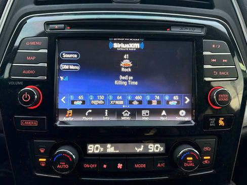 Used 2018 Nissan Maxima 3.5 S image 16