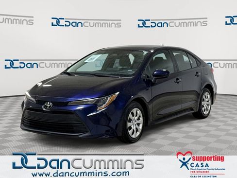 Used 2024 Toyota Corolla LE FWD image 1