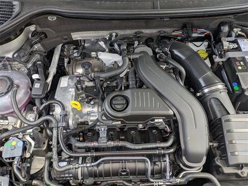 New 2025 Volkswagen Taos SEL image 25