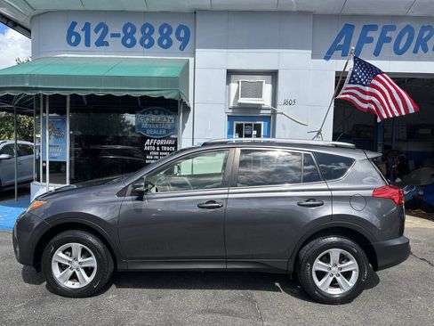 Used 2014 Toyota RAV4 XLE FWD image 7