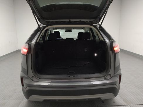 Used 2023 Ford Edge SEL image 29