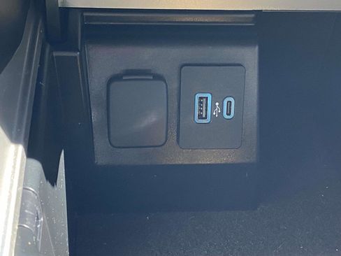 Used 2021 Ford Explorer Timberline image 32