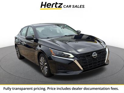 Used 2025 Nissan Altima 2.5 SV