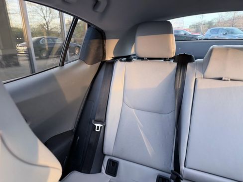 Used 2023 Toyota Prius XLE FWD image 23