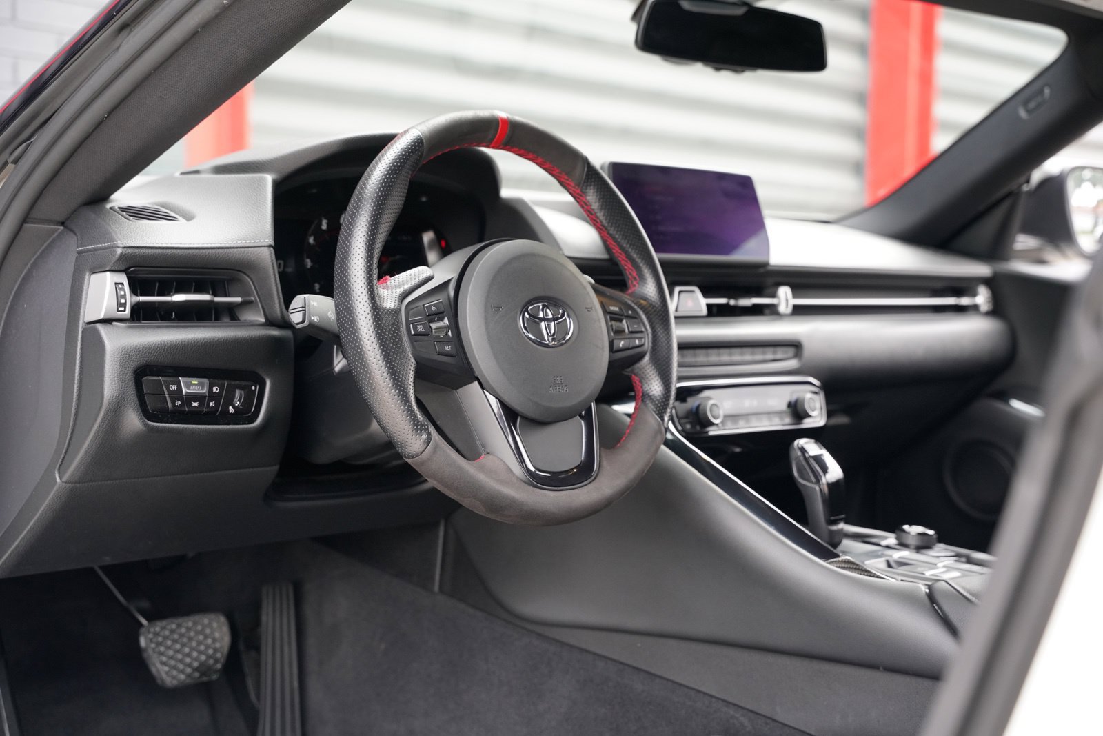 Used 2021 Toyota Supra RWD image 21