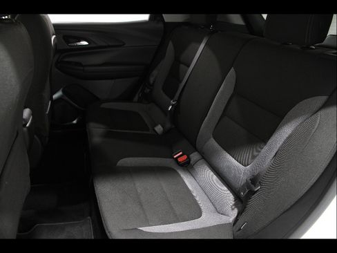 Certified 2024 Chevrolet TrailBlazer LT w/ LT Cold Weather Package image 19