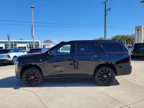 New 2026 Cadillac Escalade Platinum Sport w/ LPO, ONYX Package image 7