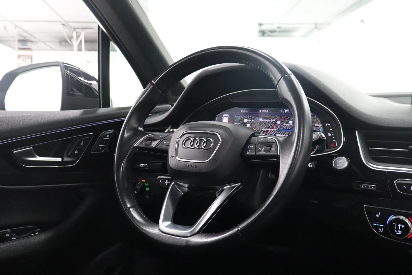 Used 2018 Audi Q7 3.0T Premium Plus w/ Premium Plus Package AWD/4WD image 40