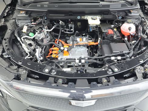 New 2026 Cadillac Optiq Sport 1 image 25